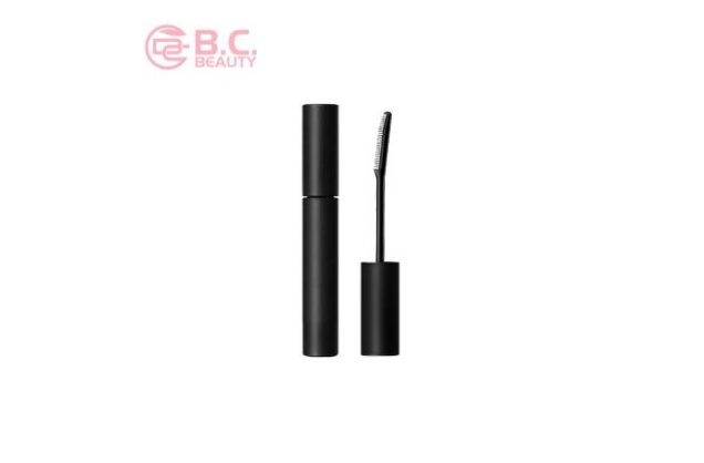 Eyelash Primer - လူတွေဟာသူတို့ရဲ့အလှအပကိုအလွယ်တကူထိန်းသိမ်းထားနိုင်တယ်
